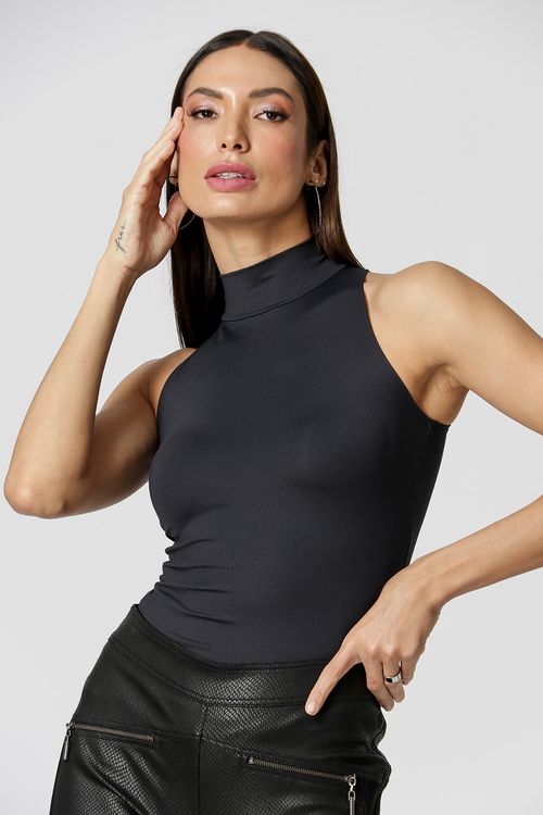 Blusa Malha Amni Gola Alta - Preto