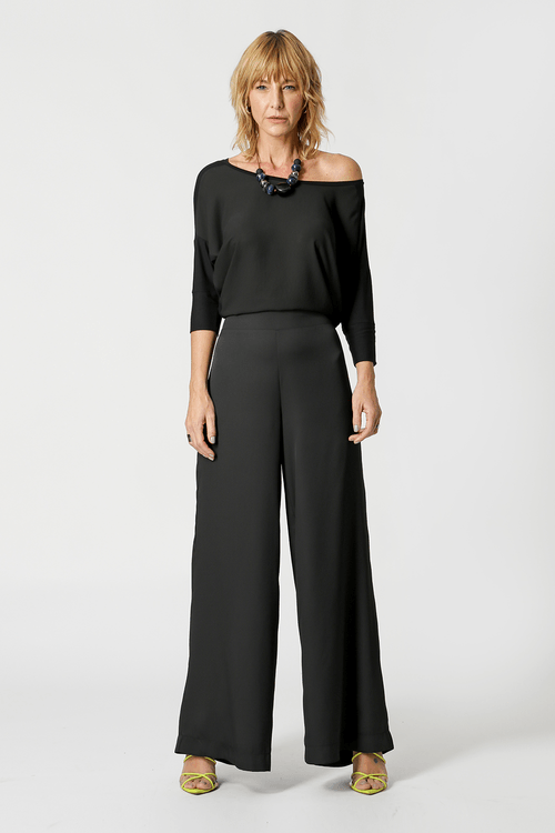 Blusa Manga Ampla Recortes - Preto