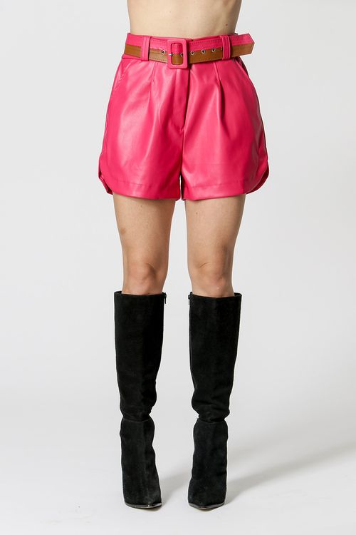 Shorts De Couro Com Cinto Contrastante - Pink