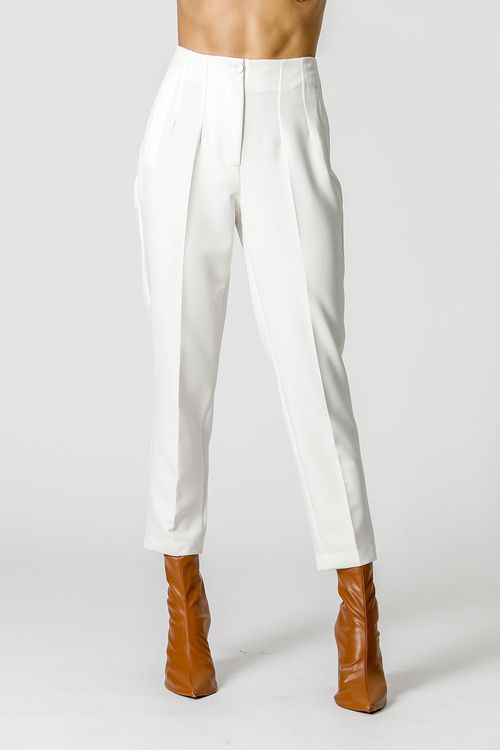 Calça Cenoura Alfaiataria - Off White