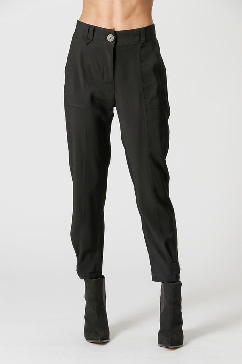 Calça Com Detalhe De Botão Na Barra - Preto