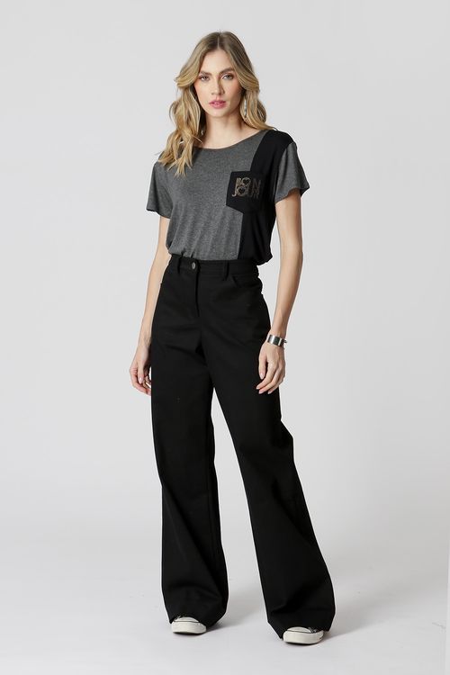 T- Shirt Com Bolso Frontal - Chumbo Mescla
