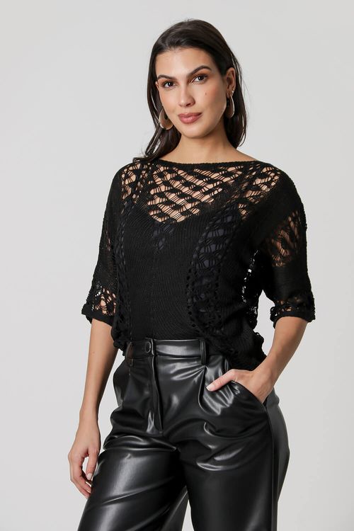 Blusa Retilínea Vazada - Preto