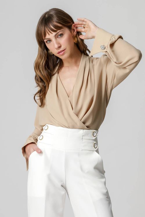 Blusa Com Botão de Strass - Areia 3