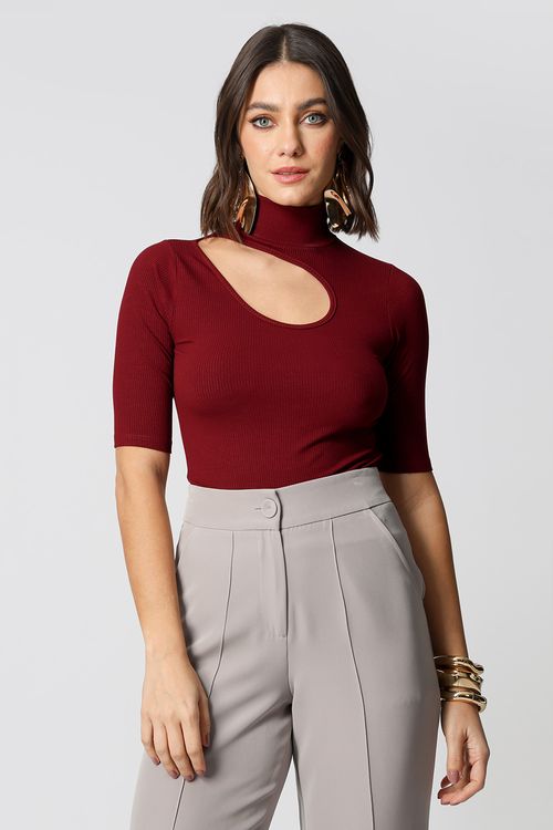 Blusa Detalhe Vazado No Ombro - Vinho Esc